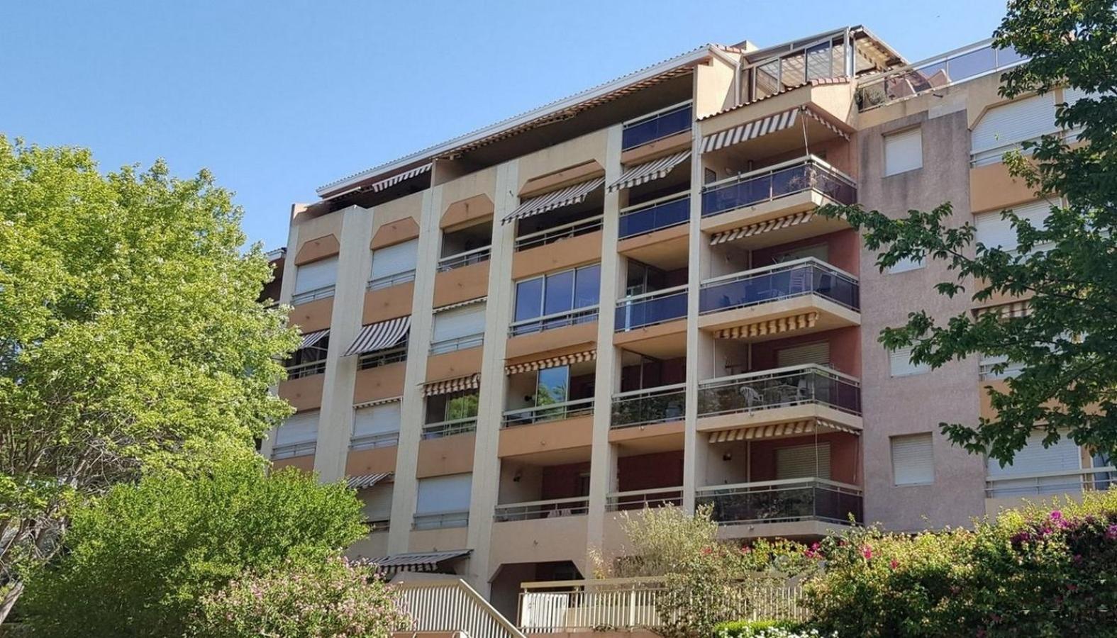 Studio A 100 M Du Port Et 500 M Des Plages Hyères Dış mekan fotoğraf